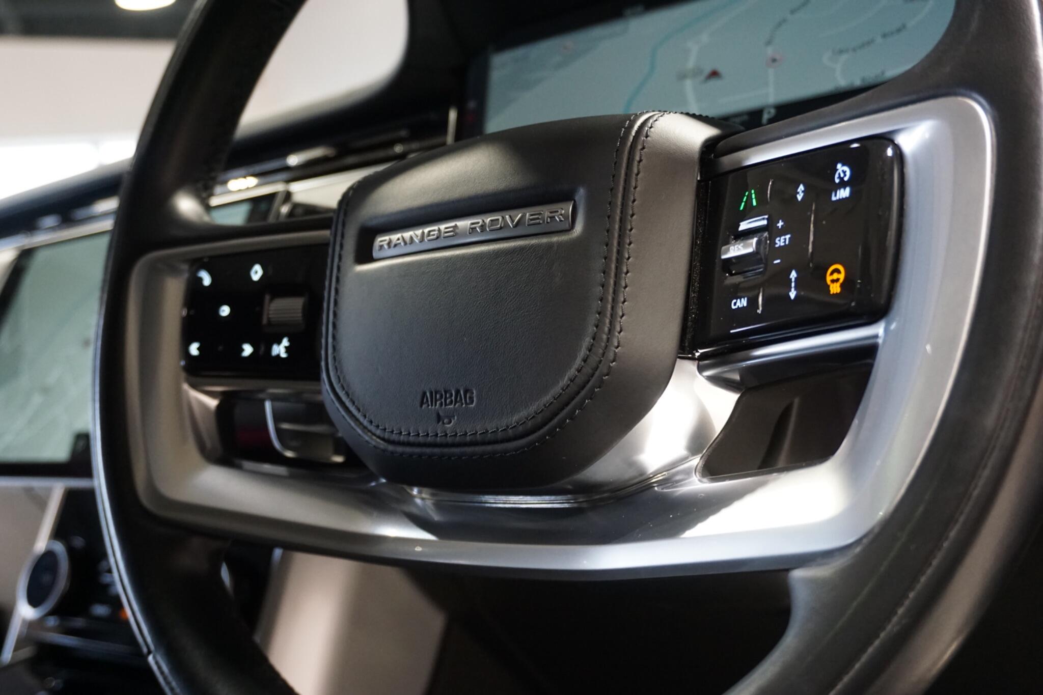 Land Rover Range Rover 3.0 P400 MHEV HSE SUV 5dr Petrol Auto 4WD Euro 6 (s/s) (400 ps)